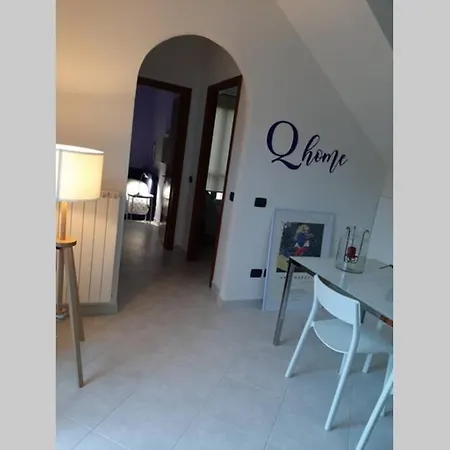 Qhome Sea View *